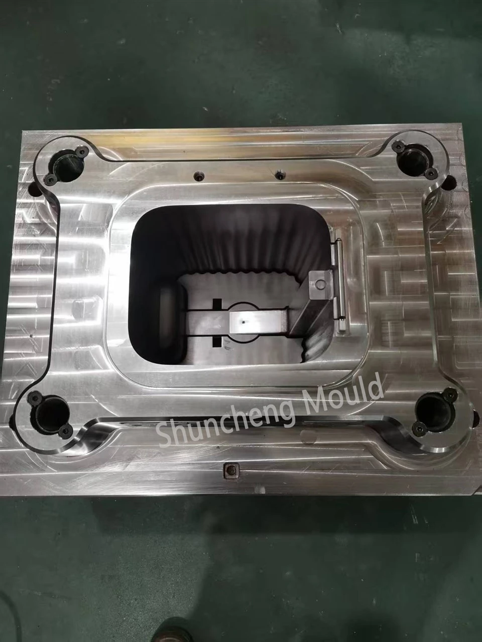 Plastic Trash Can Main Body Mould